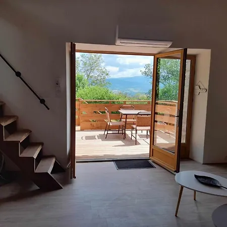 Maison Neuve Parc Naturel Livradois Forez Animal Accepte Ferienhaus Tussigere